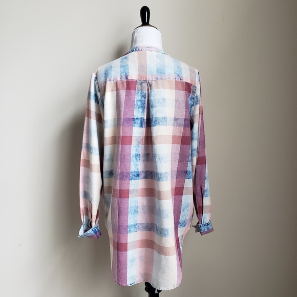 Isabella Sinclair plaid ruffle henley top small - Picture 4 of 6